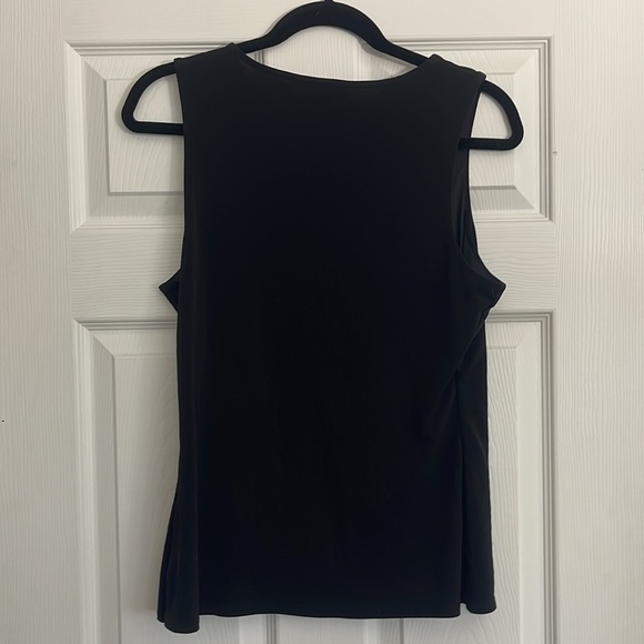 Express Keyhole Black Top - Picture 4 of 4